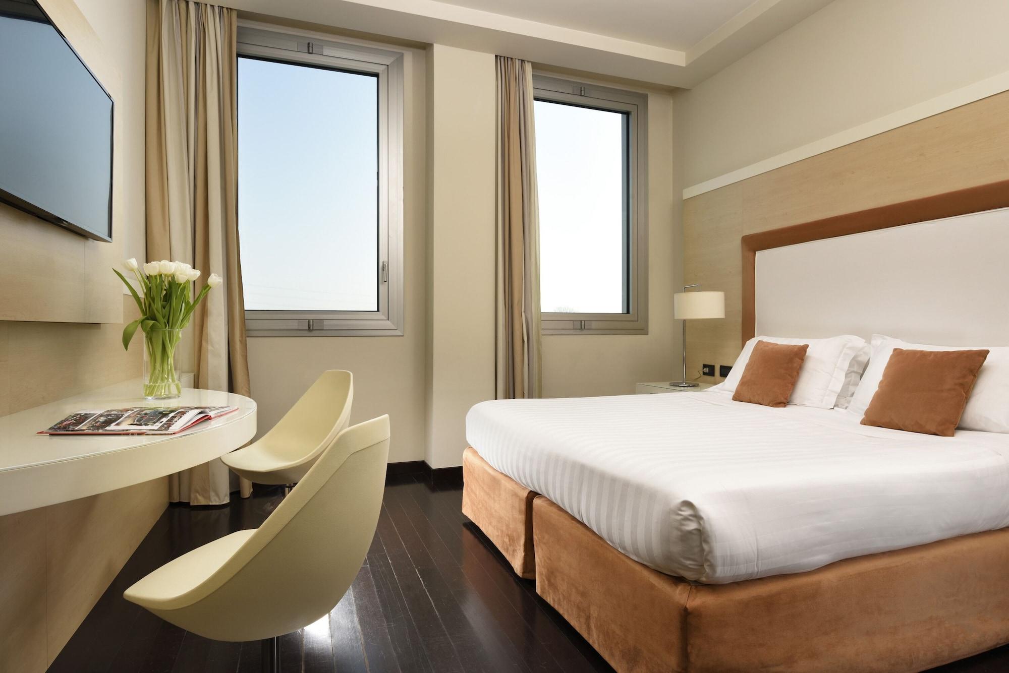 Hotel La Favorita マントヴァ エクステリア 写真