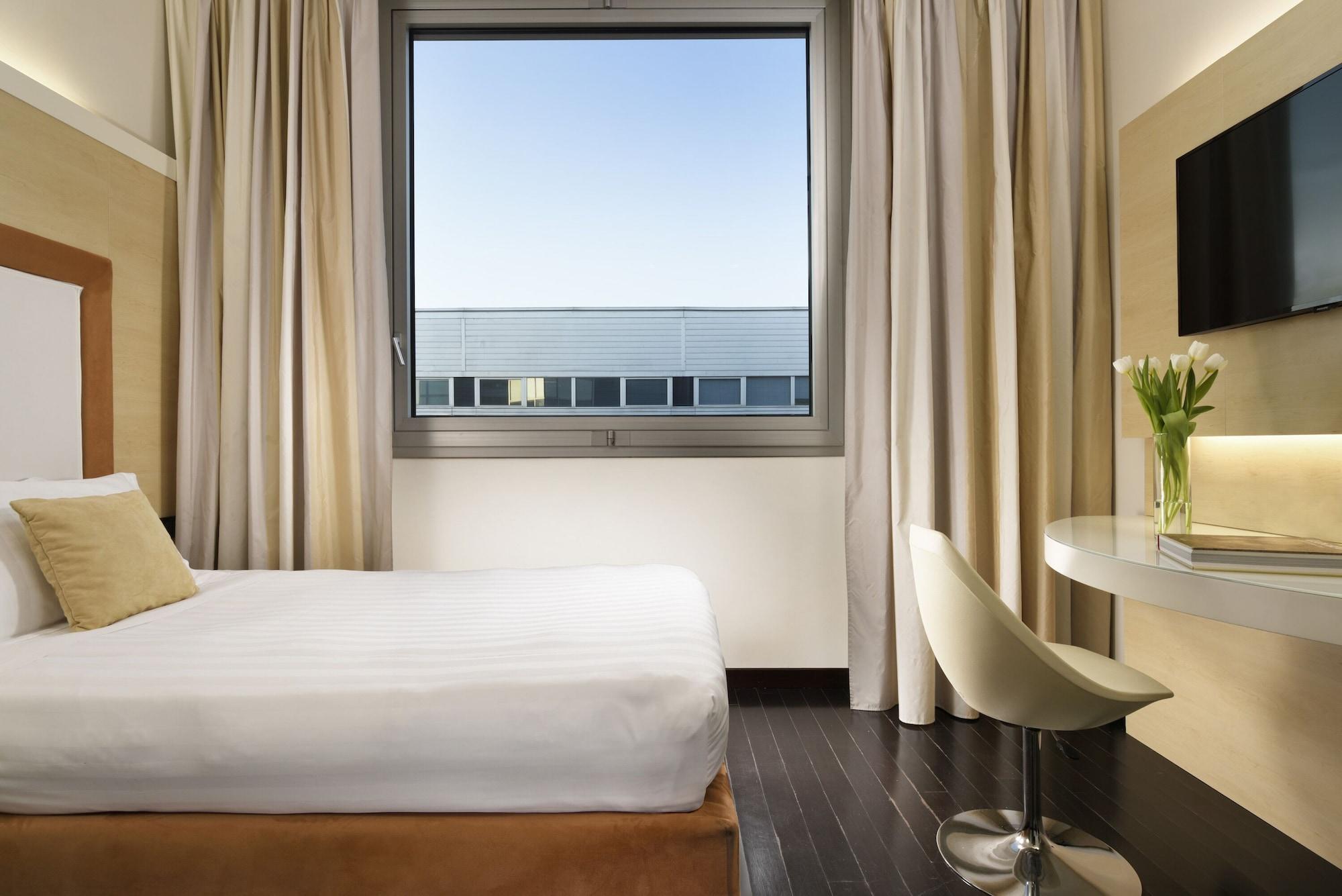 Hotel La Favorita マントヴァ エクステリア 写真