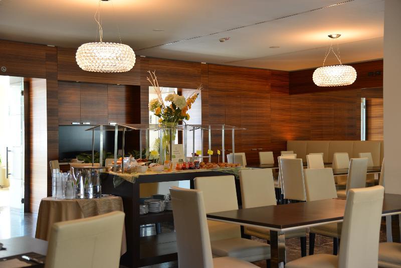 Hotel La Favorita マントヴァ エクステリア 写真